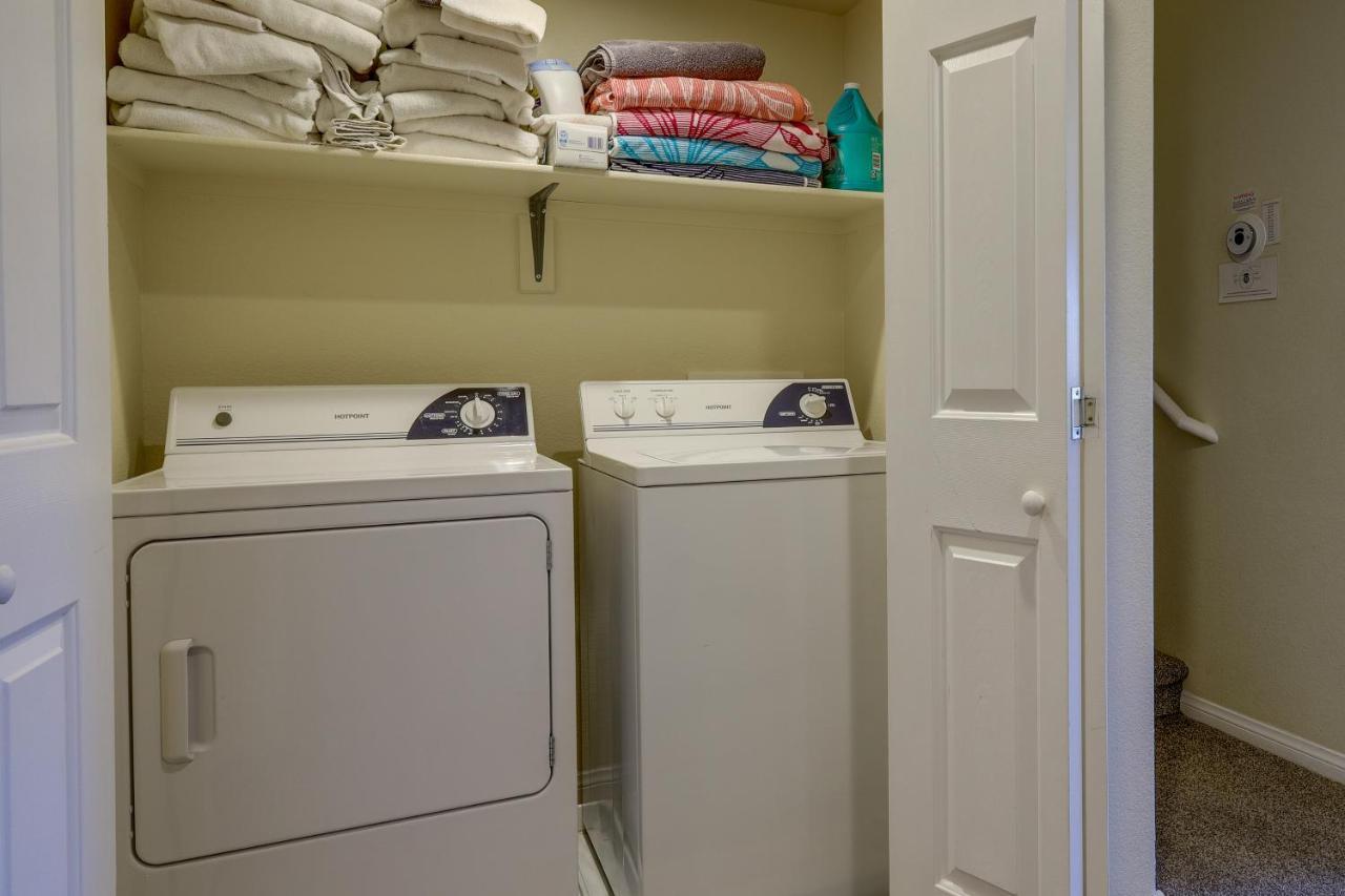 Appartement With Community Pool And Hot Tub!