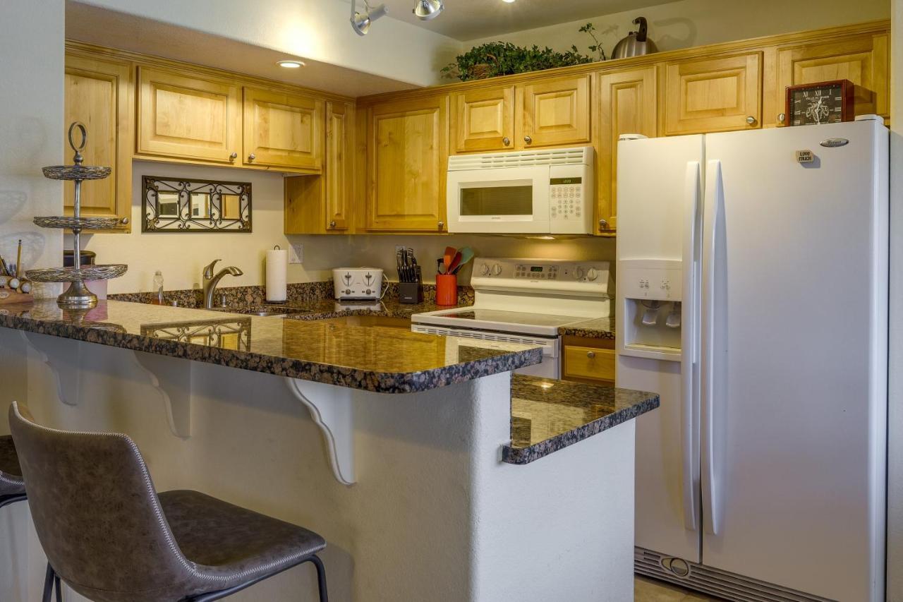 Appartement With Community Pool And Hot Tub! *